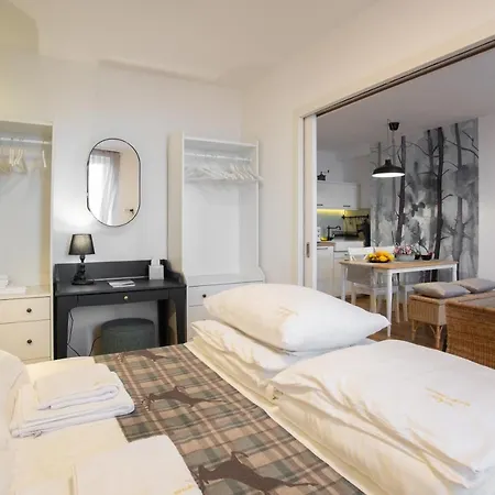 公寓 Cardak U Sumi *