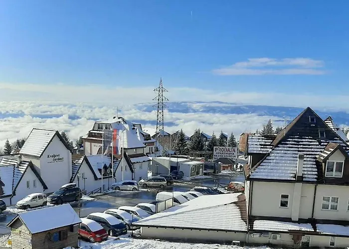 Cardak U Sumi Apartman *